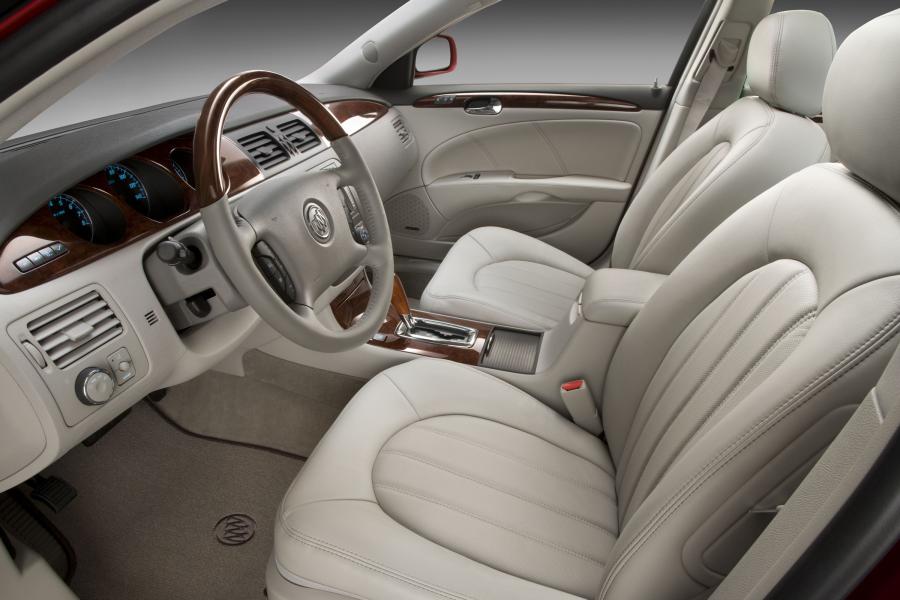  Buick Lucerne 2006 года  (фото 5 из 81)